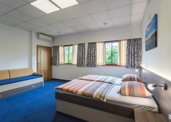 Union Πανσιόν